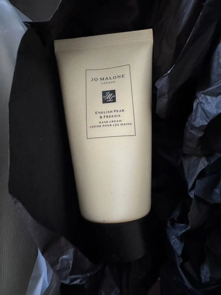 Brand New Jo Malone Little Luxuries Gift Set - photo 2