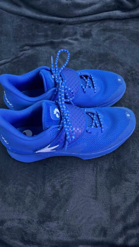 Under armour dfox 2s size 11