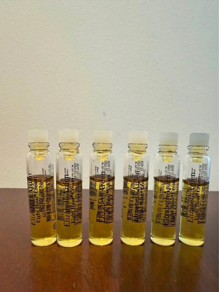 Luxury Travel Size: Elizabeth Arden Eight Hour Miracle Oil Vials