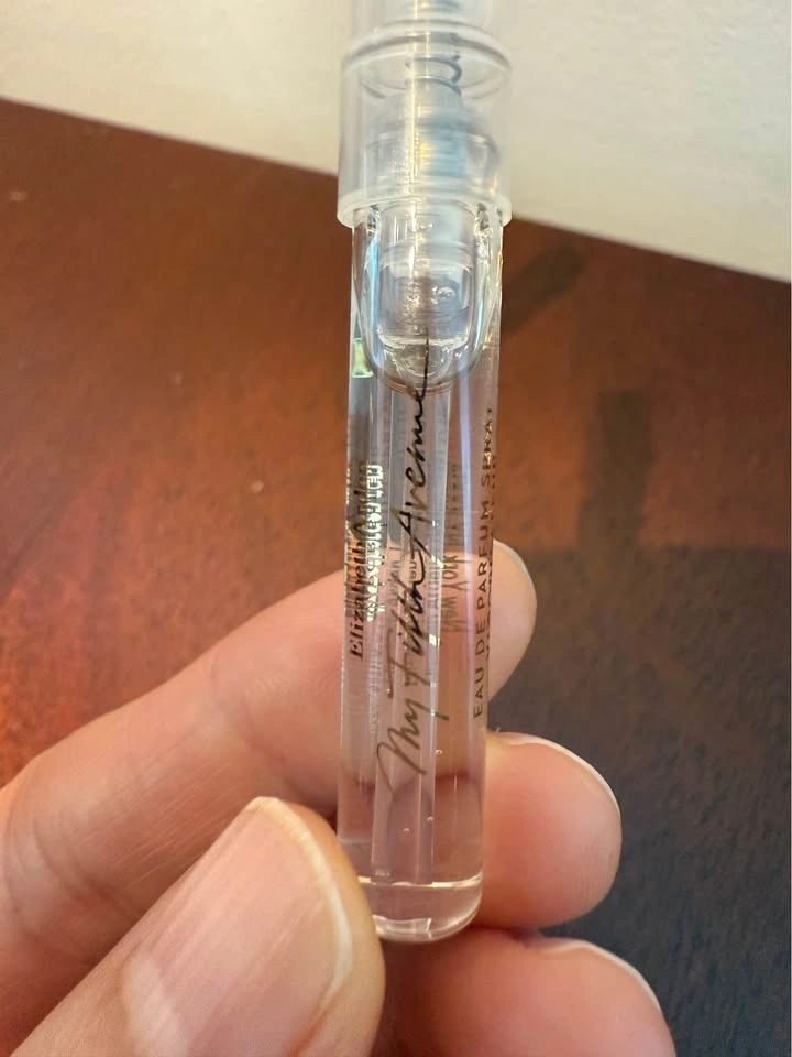 Elizabeth Arden My Fifth Avenue Eau de Parfum | Travel Size Spra - photo 2