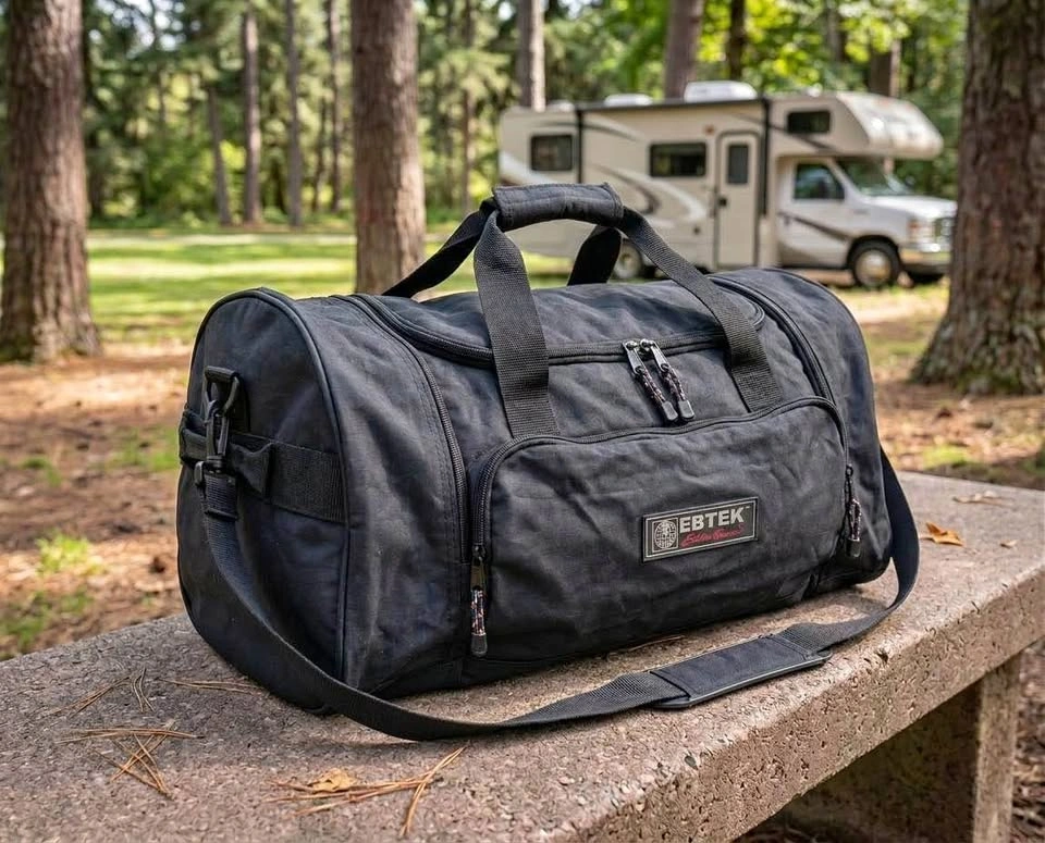 Eddie Bauer EBTEK Heavy Duty Duffel Bag. Excellent condition.