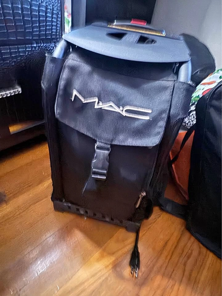 MAC Zuca Bag