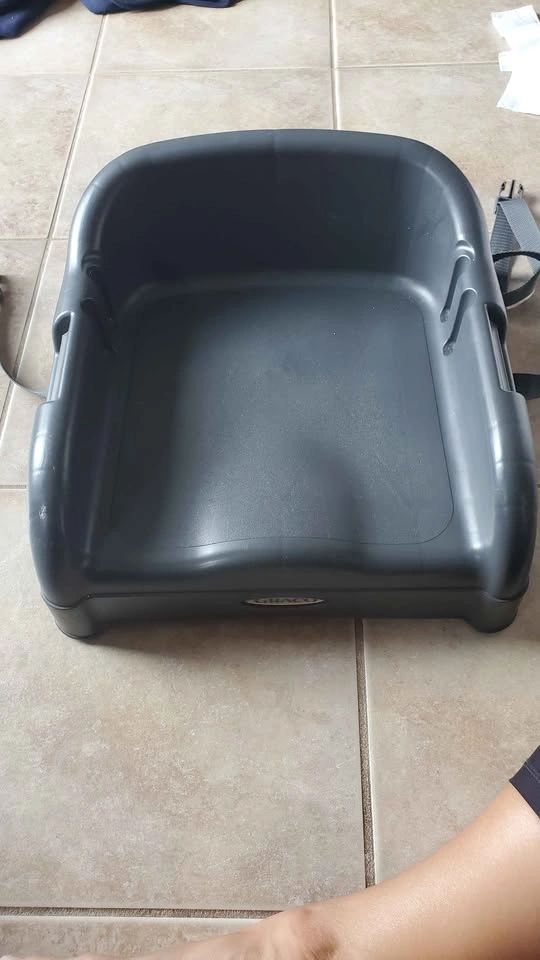 Graco high chair and booster seat - photo 3
