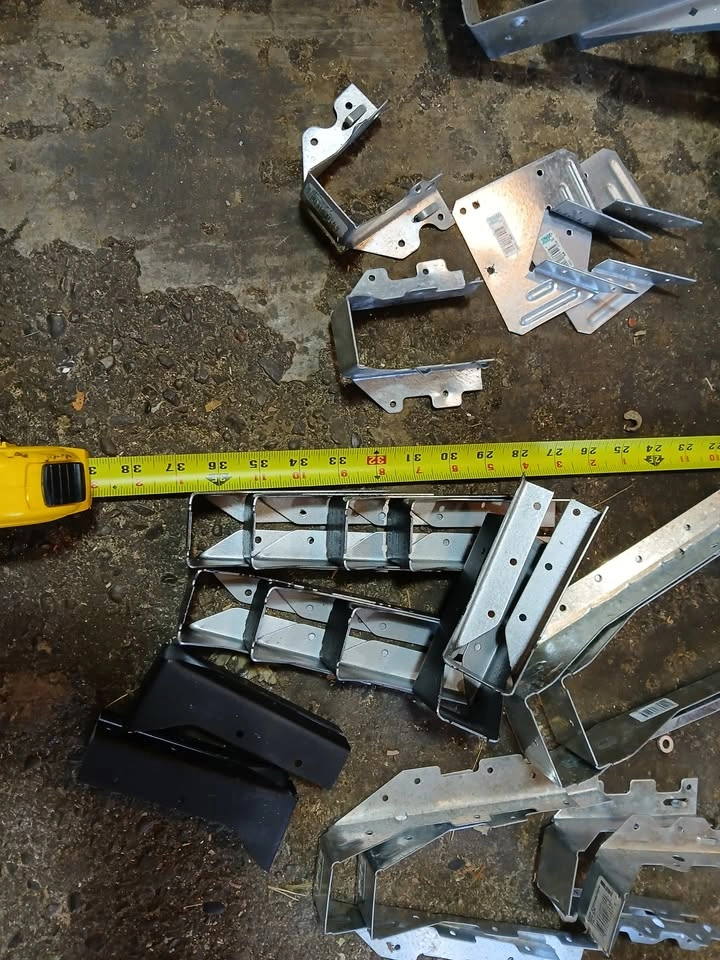 Lot of joist hangers and more - photo 4