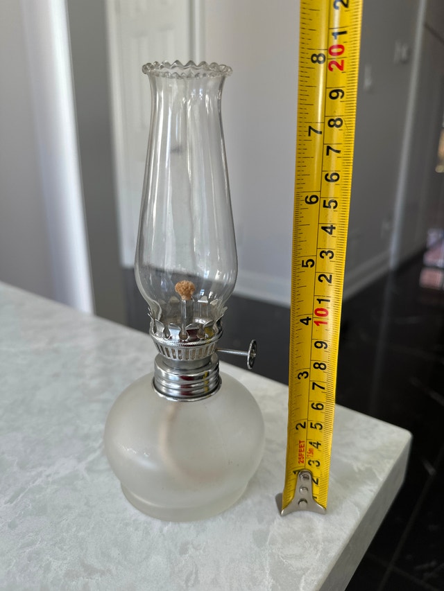Vintage frosted glass oil lamp - photo 5