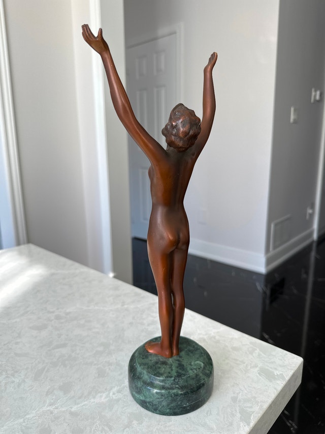 Solid bronze Art Deco sculpture titled "Awakening" (Le Réveil) - photo 5