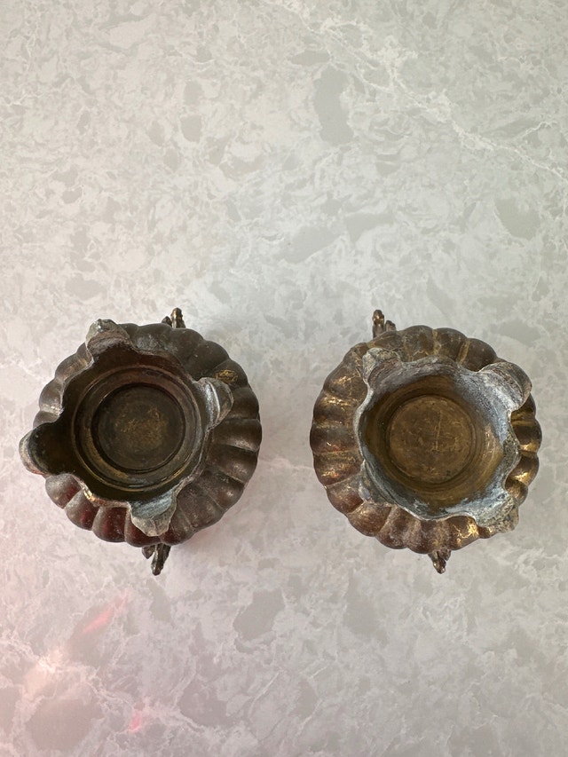 Antique Brass Mini Flower Vase: Ornate Italian Cottagecore Decor - photo 5