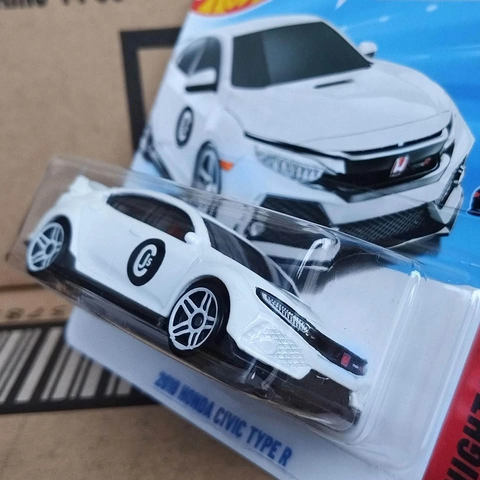 Hot Wheels 2018 Honda Civic Type R - photo 2