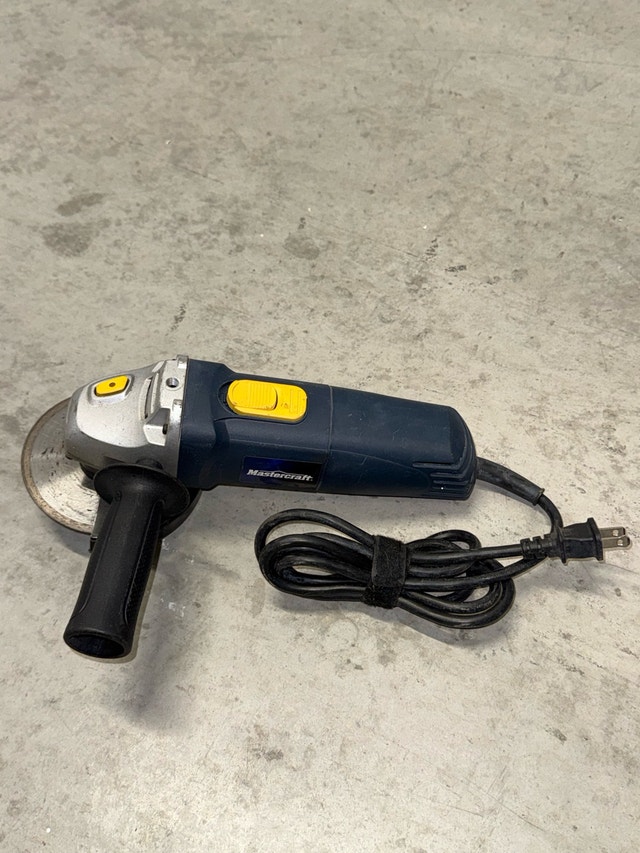 Mastercraft 4.5 inch Angle Grinder + Diamond Blade