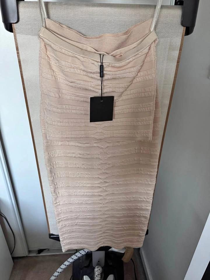 Jluxlabel Cream Skirt Set - Size S