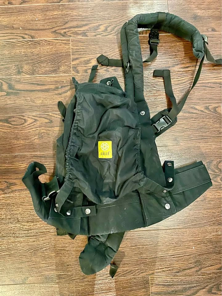 LÍLLÉbaby Baby Carrier