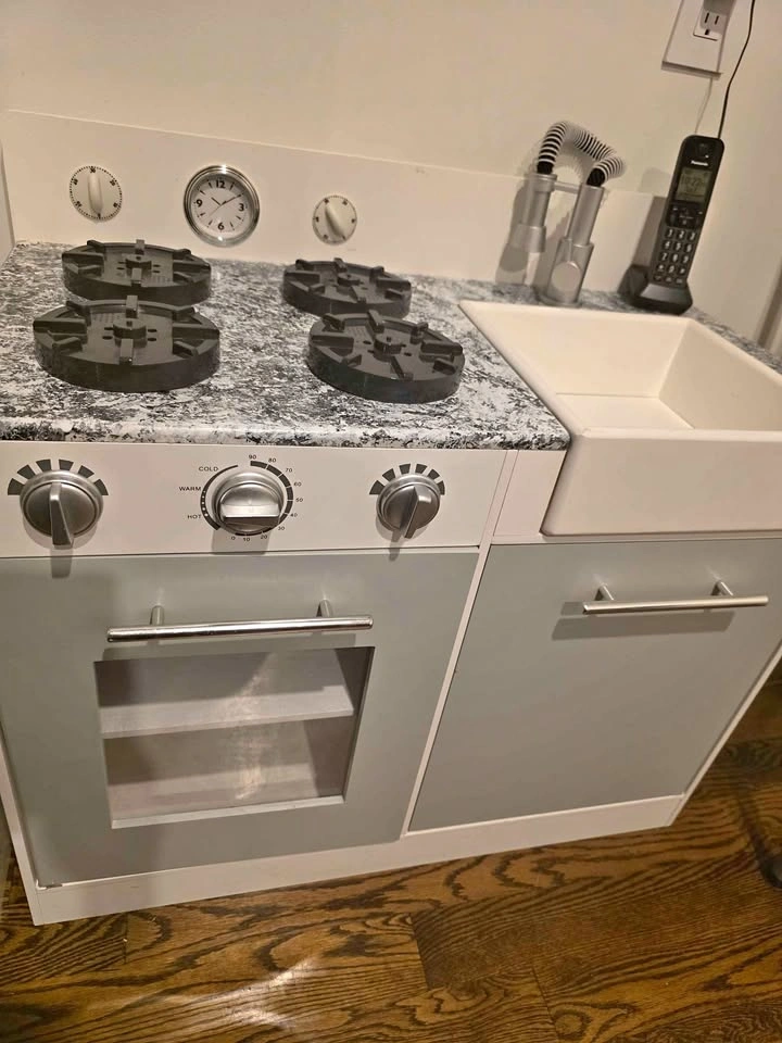 KidKraft Uptown Elite Play Kitchen