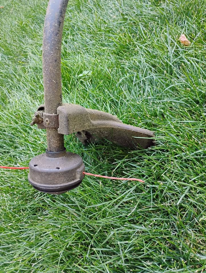 Yard Machine Y2510 Trimmer Weed Wacker - photo 3