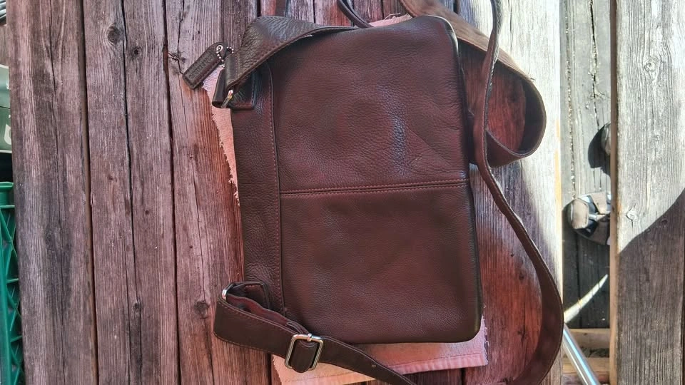 DANIER Brown Leather Crossbody Bag - photo 2