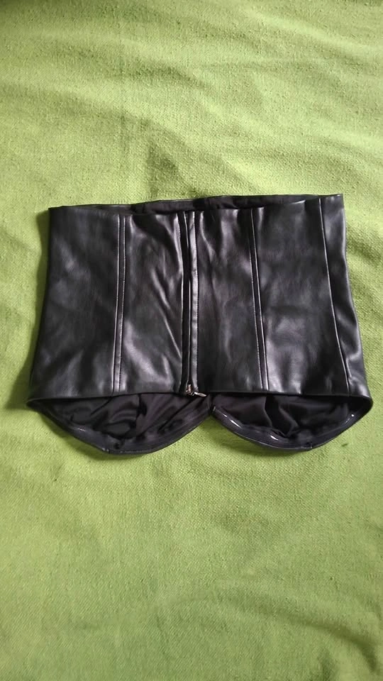 Black Faux Leather Two-Piece Set - Corset Top & Mini Skirt - photo 5