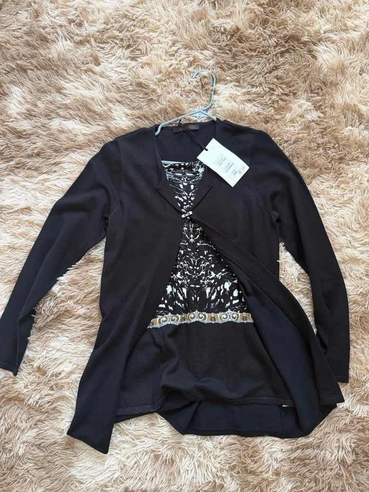 Top Shirt - BRAND NEW • TAGS STILL ON! - photo 2