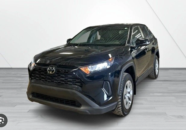 2022 Toyota RAV4 · LE Sport Utility 4D