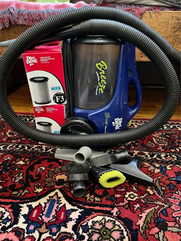 Dirt Devil Breeze Vision Canister Vacuum