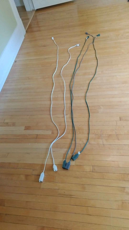 6ft/10ft Extension Cords - photo 3
