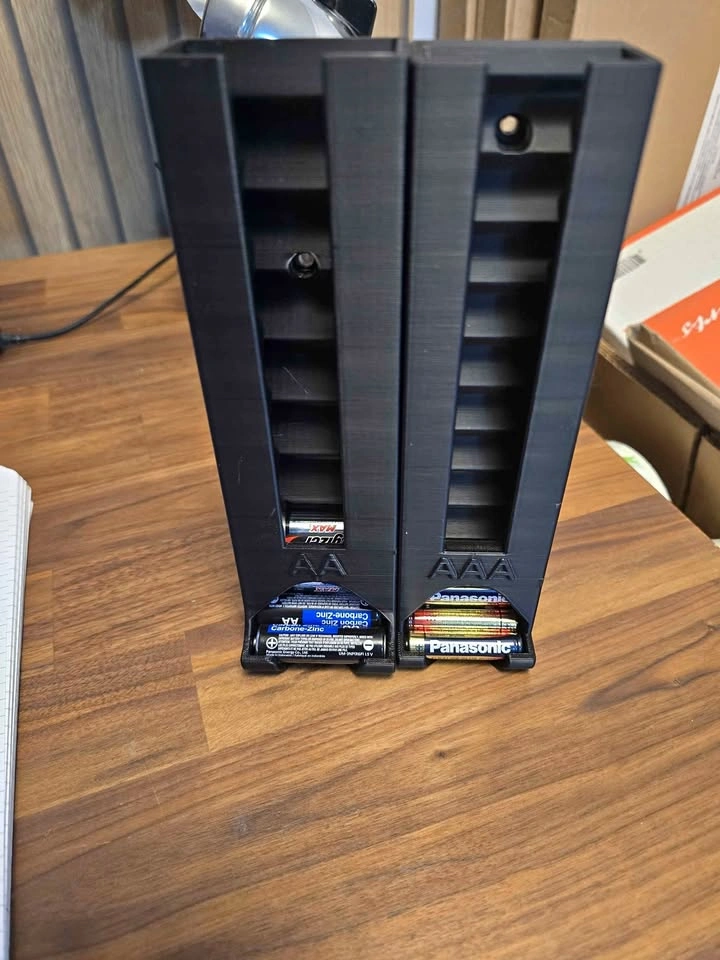 Battery holder