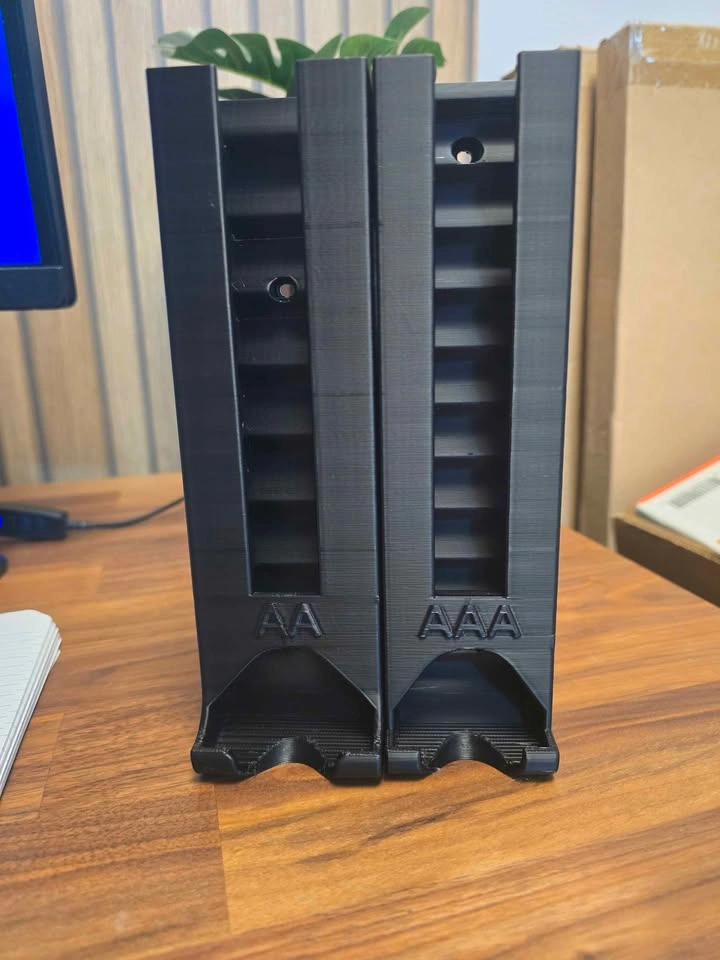 Battery holder - photo 2