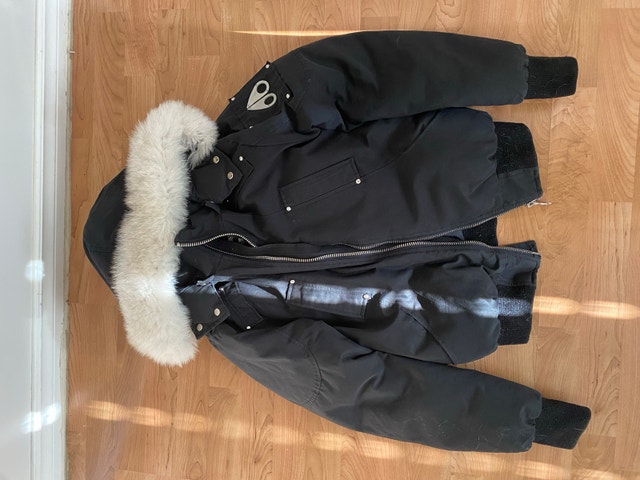 Moose Knuckles Bomber Jacket. WMNS Size M