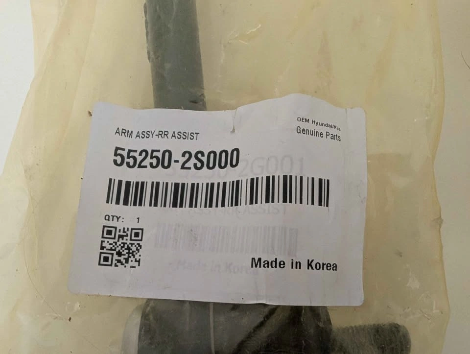 OEM Hyundai Tucson Kia Sportage rear control arm x2 - photo 2