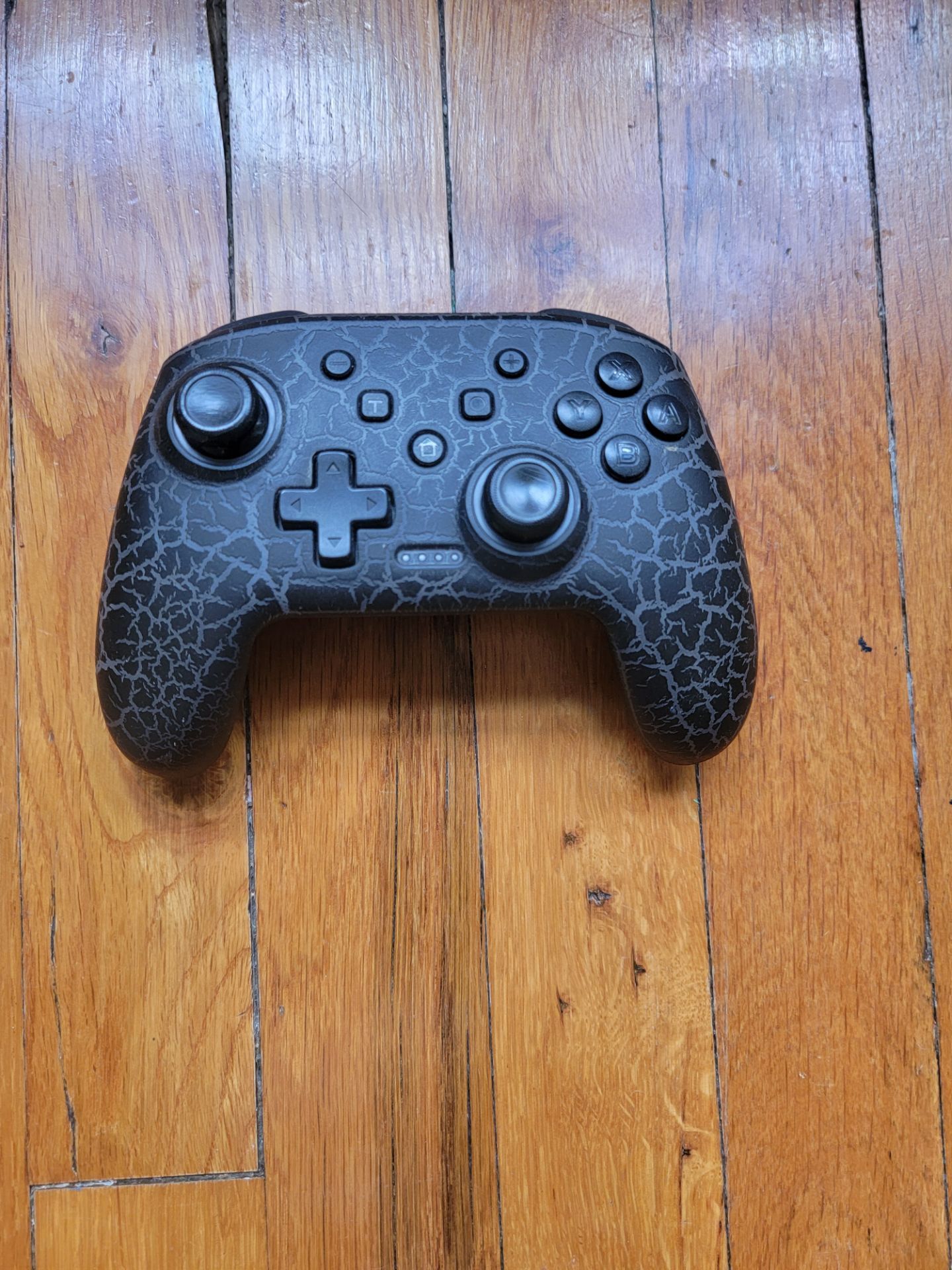 Black Wireless Game Controller