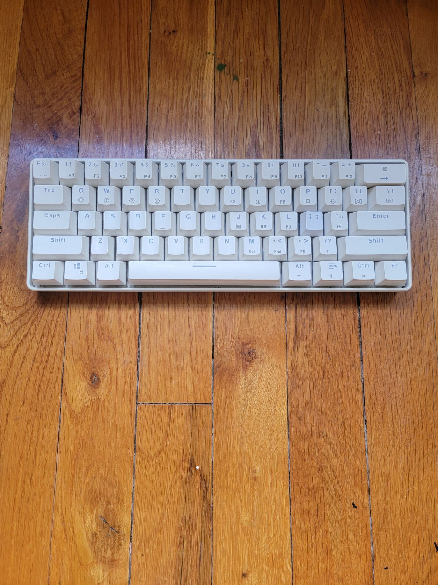 Compact Mechanical Keyboard White 65%