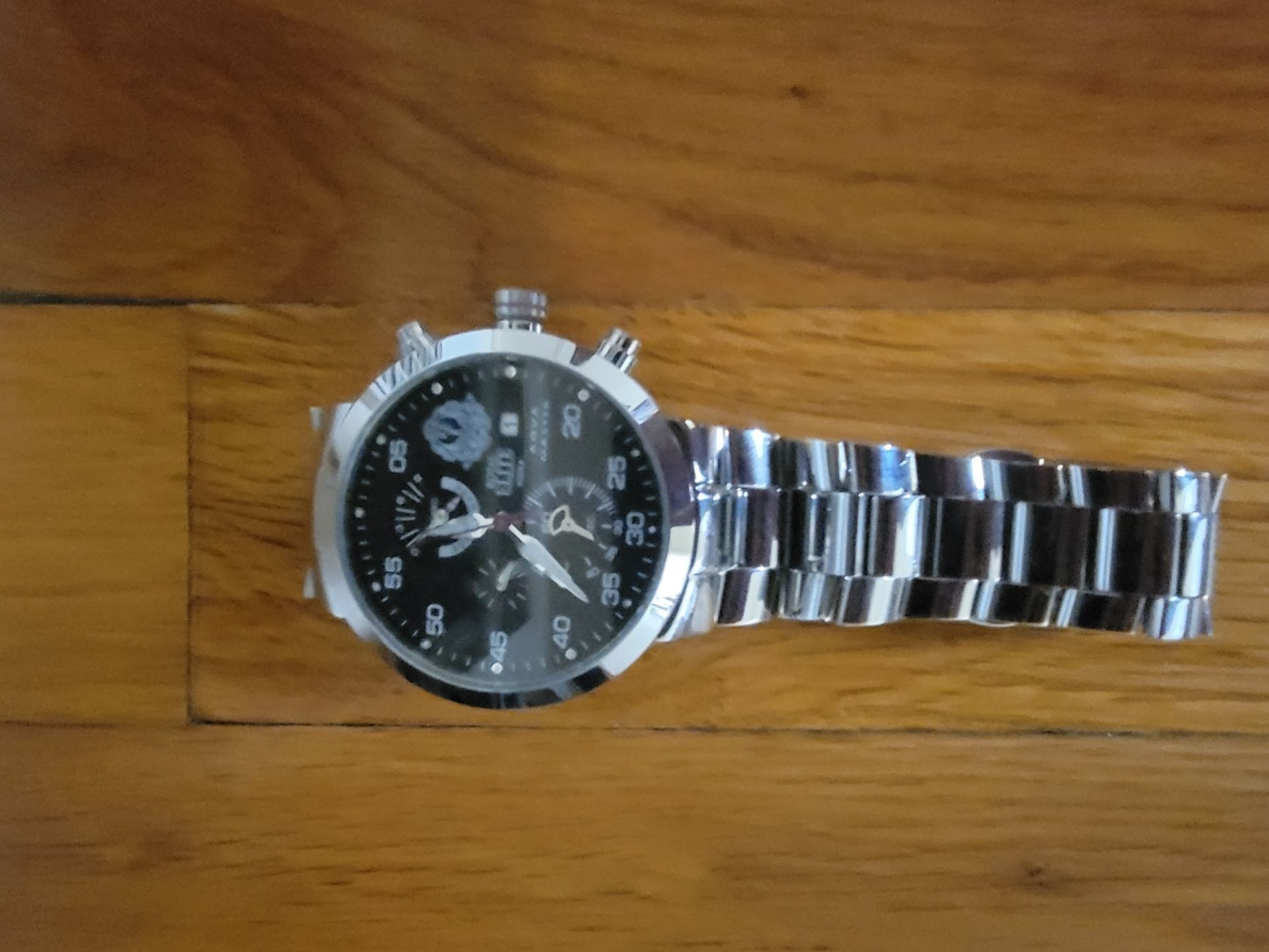 Men's Chronograph Watch Silver Bracelet Black Dial