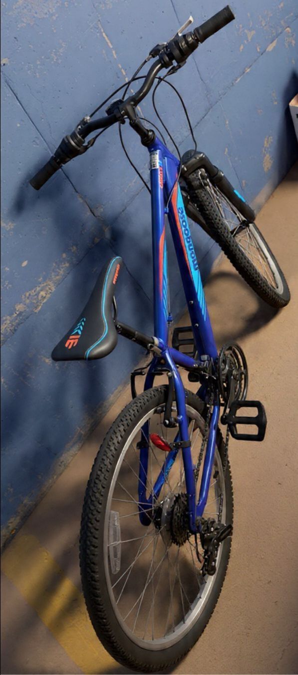 24 inch bicycle in great condition - photo 2