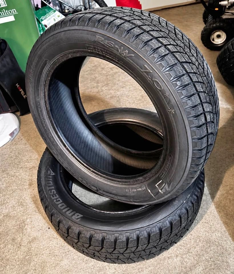 225/55R18 Bridgestone Blizzak + Starfire Winter Tires