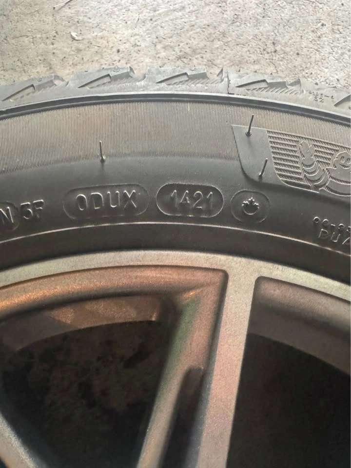 Nissan Maxima Michelin Winter Tires & Rims – 215/55R17 - photo 4