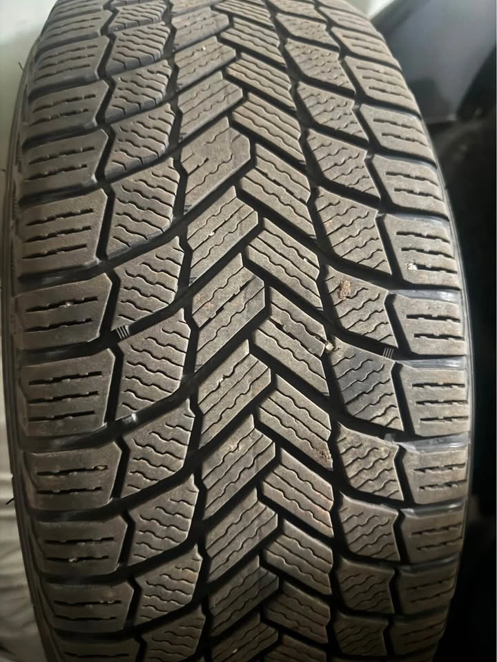 Nissan Maxima Michelin Winter Tires & Rims – 215/55R17 - photo 5