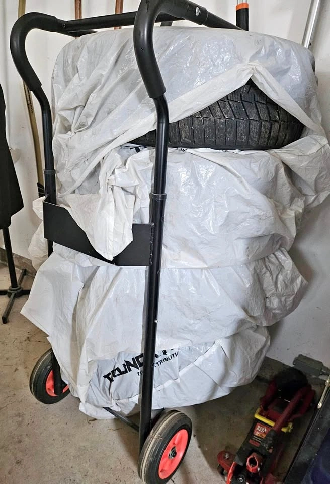 Motomaster Freestanding Tire Storage Rack