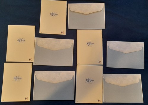 Lot of 5 Christmas Holiday Cards Square 5.25" x 5.25" - photo 2