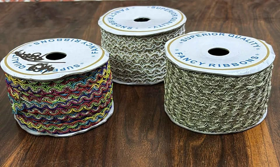 50+ lace rolls - photo 5