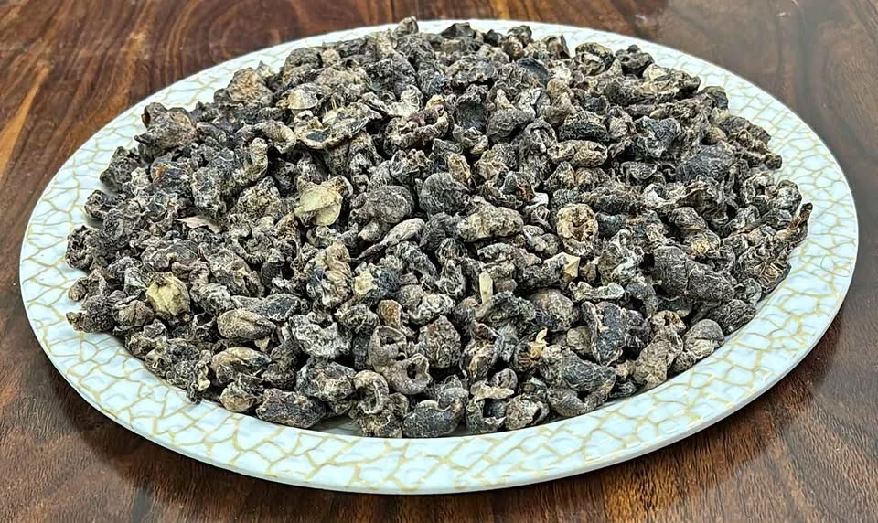 Dried amla