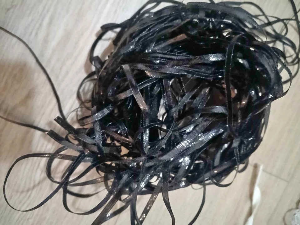 200 meters thin lace