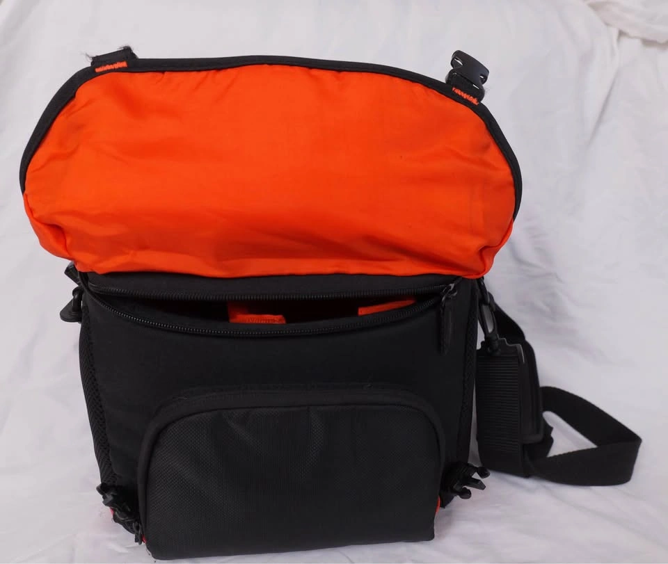 Sony alpha Camera Bag LCS-SC8 - photo 2
