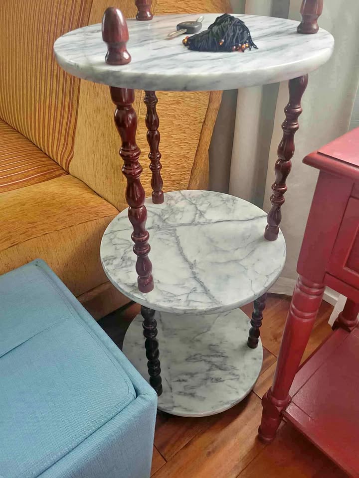 Marble vintage 3 Tier Accent Table