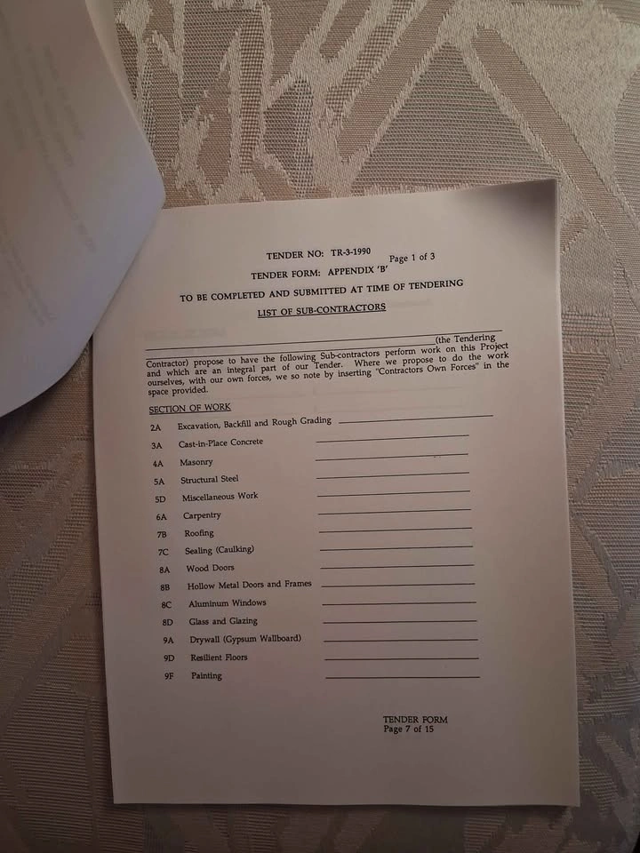 Vintage 1990 Mississauga Canoe Club Historical Document Booklet - photo 4