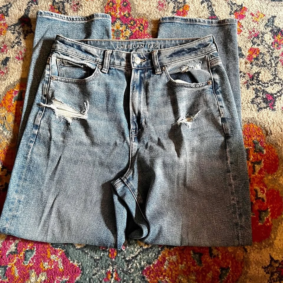American eagle jeans