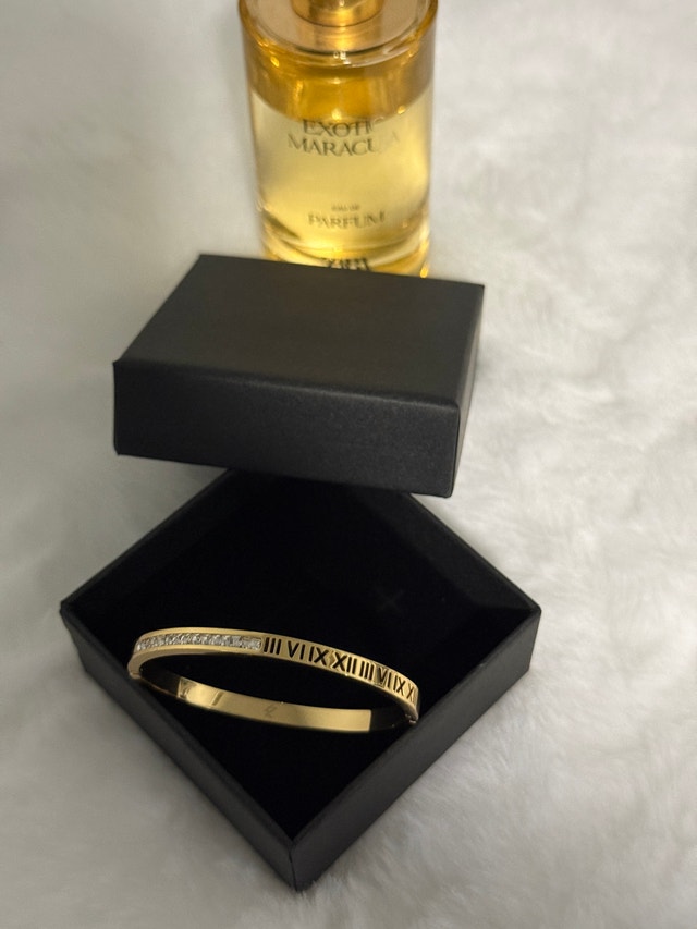 Roman Numeral Bangle Bracelet - photo 2