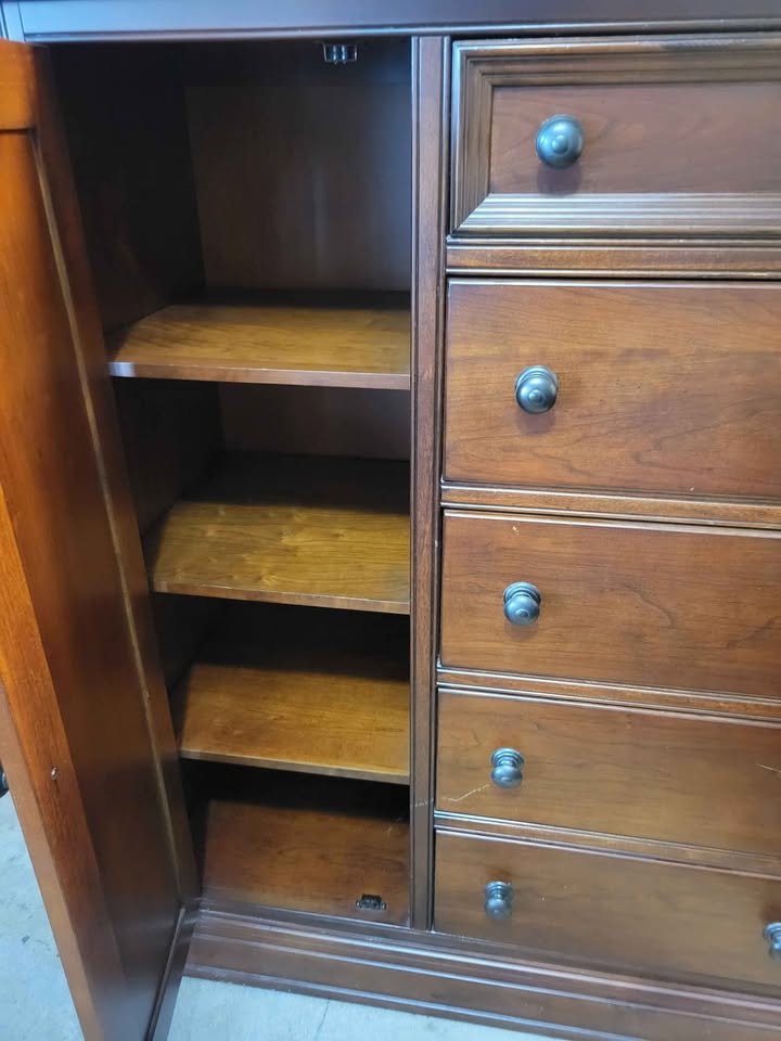 Dresser Solid Wood - photo 2