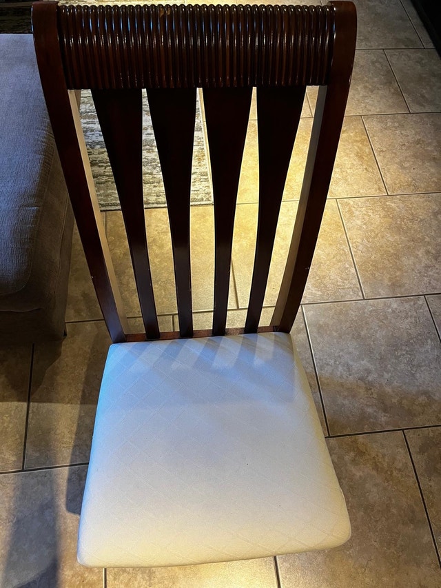 Wooden Extendable Dining table and 6 chairs - photo 2