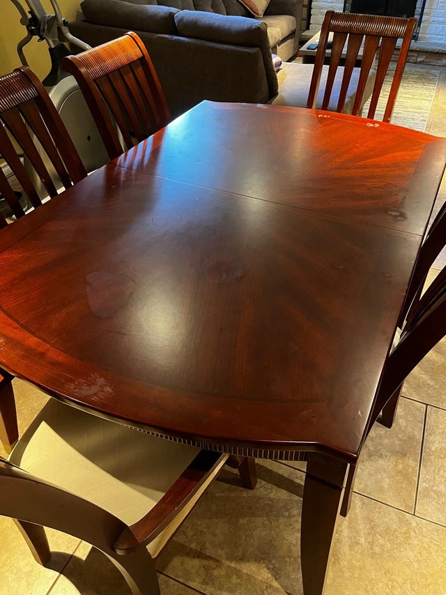 Wooden Extendable Dining table and 6 chairs - photo 4