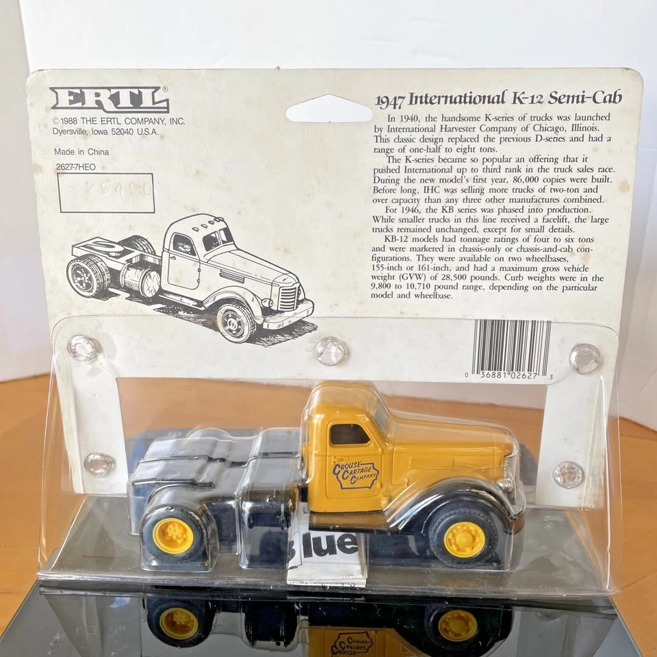 1988 ERTL Vintage 1947 International K-12 Semi Cab 1:43 NIB - photo 2