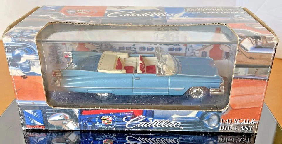 2004 New Ray City Cruiser 1959 Cadillac Series 62 1:43 NIB
