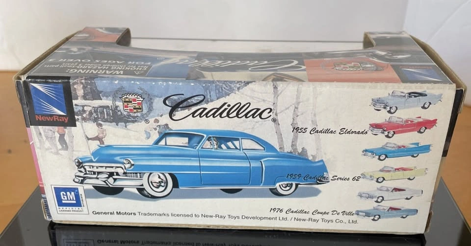 2004 New Ray City Cruiser 1959 Cadillac Series 62 1:43 NIB - photo 4